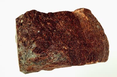 Clinohumite crystal