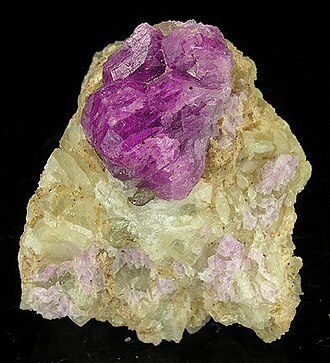 Hackmanite crystal