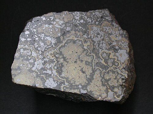 Schalenblende crystal
